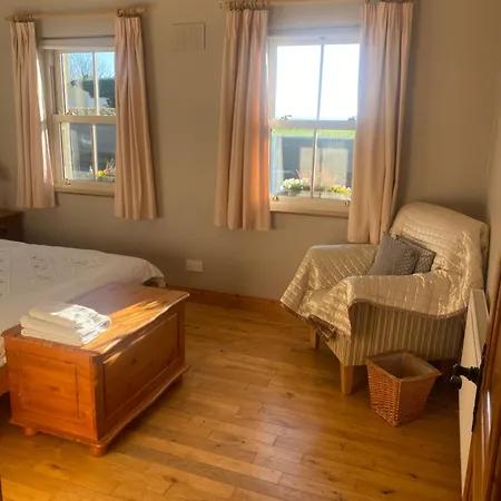 Scenic Estuary Way *