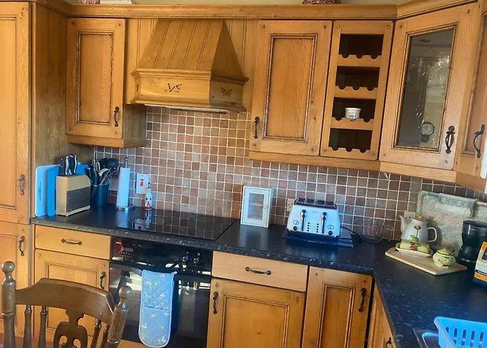 Scenic Estuary Way Labasheeda